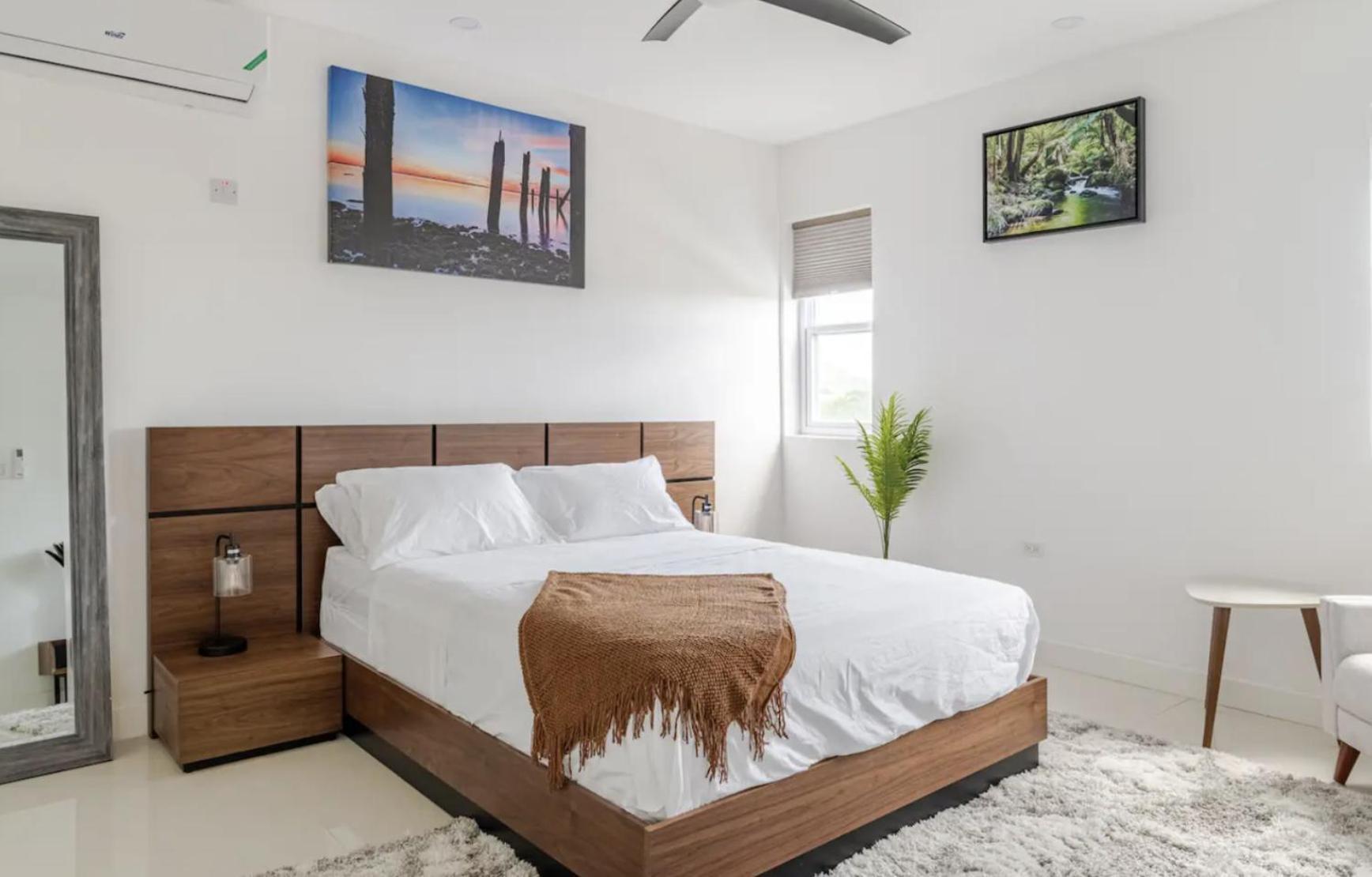 Luxe City Oasis 2Br With Rooftop Pool And Gym Kingston Exterior photo